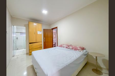 Casa à venda com 297m², 3 quartos e 5 vagasSuíte