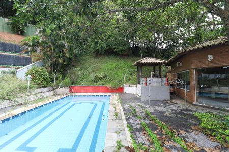 Casa de condomínio para alugar com 280m², 3 quartos e 4 vagas