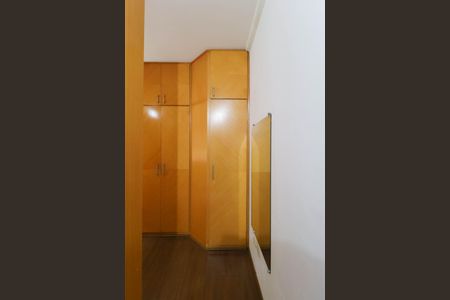 Casa de condomínio para alugar com 280m², 3 quartos e 4 vagas