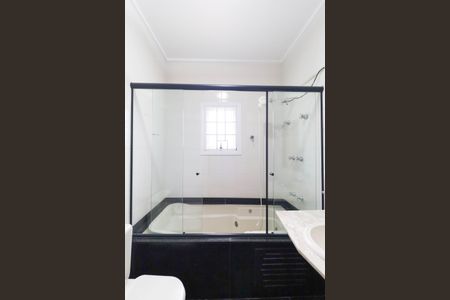 Casa de condomínio para alugar com 280m², 3 quartos e 4 vagas