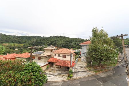 Casa de condomínio para alugar com 280m², 3 quartos e 4 vagas