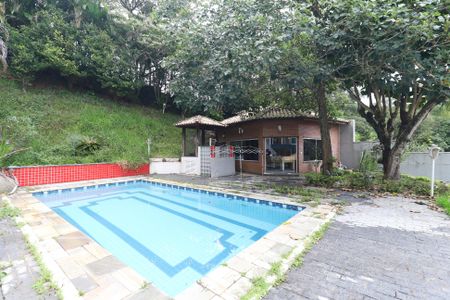 Casa de condomínio para alugar com 280m², 3 quartos e 4 vagas