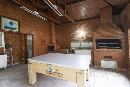 Casa de condomínio para alugar com 280m², 3 quartos e 4 vagas