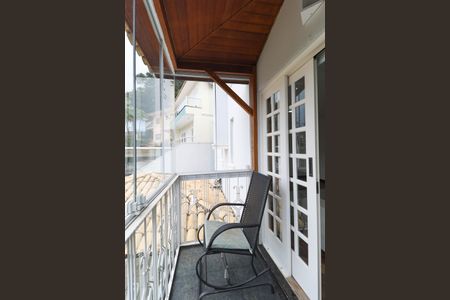 Casa de condomínio para alugar com 280m², 3 quartos e 4 vagas