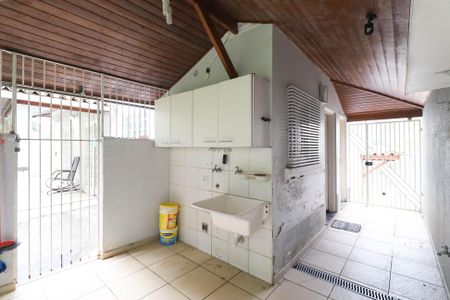 Casa de condomínio para alugar com 280m², 3 quartos e 4 vagas