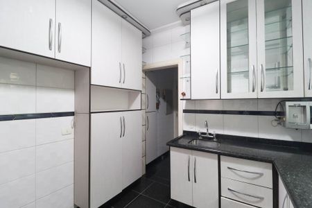 Casa de condomínio para alugar com 280m², 3 quartos e 4 vagas