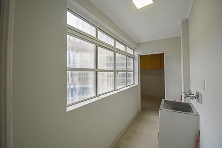 Apartamento à venda com 112m², 3 quartos e 1 vagaÁrea de Serviço