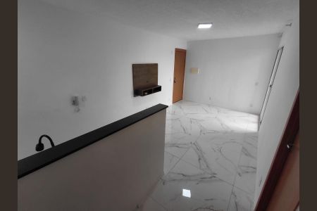 Cozinha de apartamento para alugar com 2 quartos, 45m² em Caucaia do Alto, Cotia
