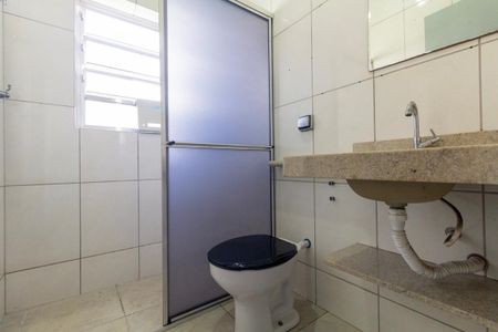 Casa para alugar com 150m², 3 quartos e 1 vagaBanheiro 1