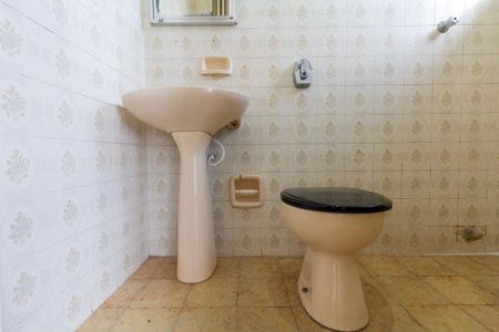 Casa para alugar com 150m², 3 quartos e 1 vagaBanheiro 2