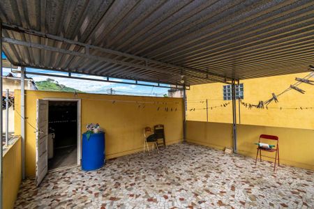 Casa para alugar com 138m², 3 quartos e 5 vagasTerraço