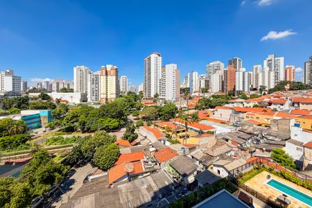 Apartamento à venda com 95m², 3 quartos e 2 vagasQuarto 1 - Vista