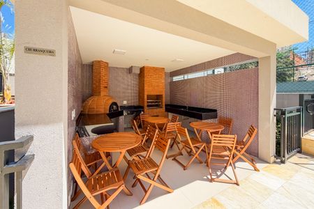 Apartamento à venda com 95m², 3 quartos e 2 vagasChurrasqueira