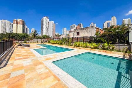 Apartamento à venda com 95m², 3 quartos e 2 vagasPiscina