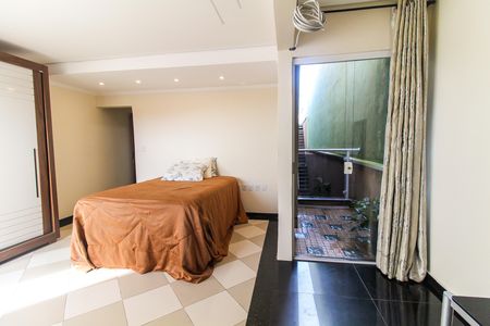 Casa para alugar com 250m², 4 quartos e 2 vagasSuíte