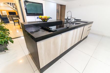 Cozinha de casa para alugar com 4 quartos, 250m² em Cidade Nova São Miguel, São Paulo