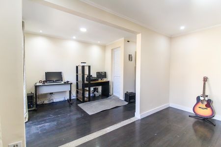 Casa para alugar com 250m², 4 quartos e 2 vagasQuarto 4