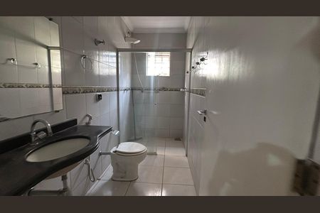 Casa para alugar com 4 quartos, 238m² em Setor Bueno, Goiânia