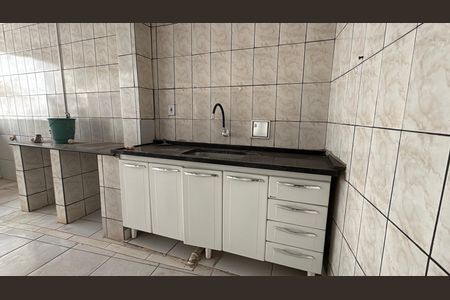 Casa para alugar com 238m², 4 quartos e 4 vagas