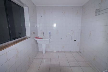Casa para alugar com 220m², 4 quartos e 2 vagasÁrea de Serviço