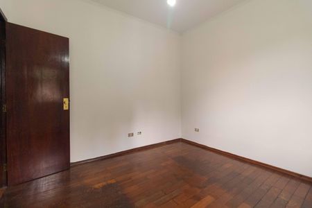 Casa para alugar com 220m², 4 quartos e 2 vagasQuarto 2
