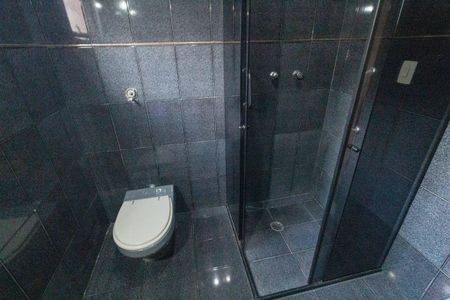 Casa para alugar com 220m², 4 quartos e 2 vagasBanheiro