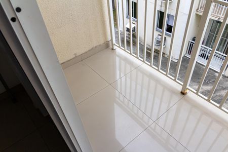 Apartamento para alugar com 56m², 3 quartos e 1 vaga Apartamento para alugar com 56m², 3 quartos e 1 vagaVaranda da Sala