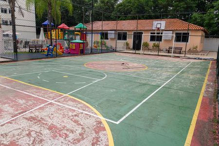 Apartamento para alugar com 56m², 3 quartos e 1 vaga Apartamento para alugar com 56m², 3 quartos e 1 vagaQuadra