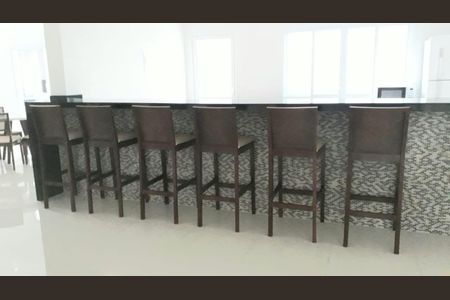 Apartamento para alugar com 80m², 2 quartos e 2 vagas