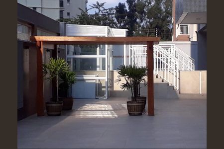 Apartamento para alugar com 80m², 2 quartos e 2 vagas