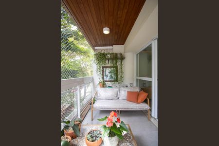 Sacada de apartamento à venda com 3 quartos, 133m² em Vila Andrade, São Paulo