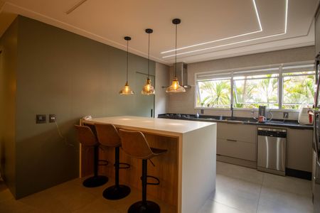 Apartamento à venda com 133m², 3 quartos e 2 vagasCozinha 