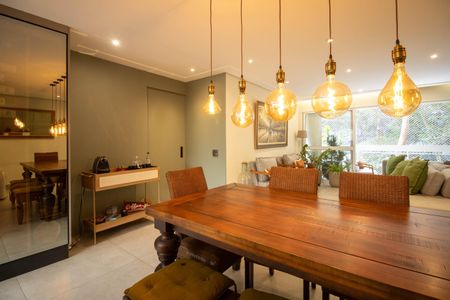 Apartamento à venda com 133m², 3 quartos e 2 vagasCozinha 