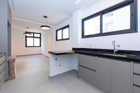 Apartamento para alugar com 215m², 3 quartos e 2 vagas