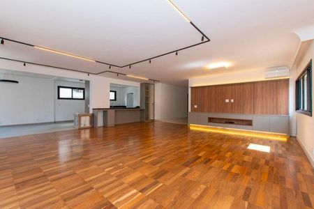 Apartamento para alugar com 3 quartos, 215m² em Jardim Paulista, São Paulo
