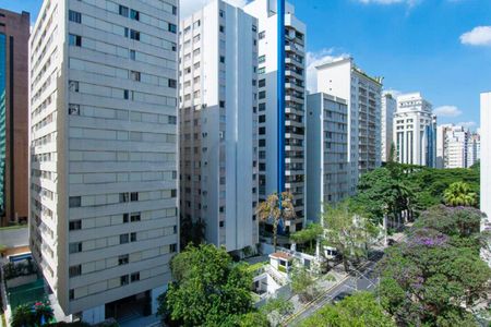 Apartamento para alugar com 215m², 3 quartos e 2 vagas