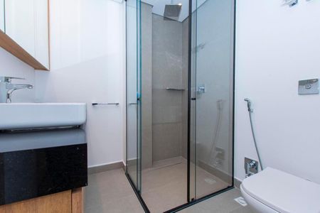 Apartamento para alugar com 215m², 3 quartos e 2 vagas