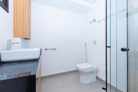 Apartamento para alugar com 215m², 3 quartos e 2 vagas
