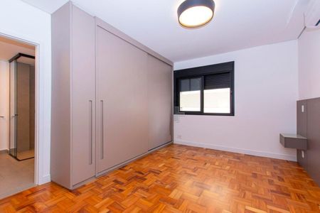 Apartamento para alugar com 215m², 3 quartos e 2 vagas