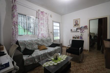 Sala de casa à venda com 4 quartos, 125m² em Jardim Tango, São Paulo