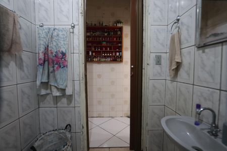 Casa à venda com 125m², 4 quartos e 2 vagasBanheiro Social