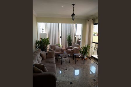 Apartamento para alugar com 3 quartos, 210m² em Vila Monumento, São Paulo