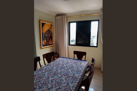 Apartamento para alugar com 3 quartos, 210m² em Vila Monumento, São Paulo