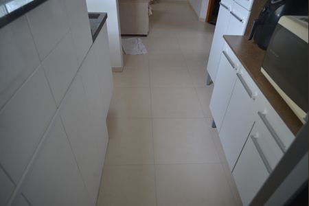 Apartamento à venda com 80m², 2 quartos e 1 vagaCozinha 