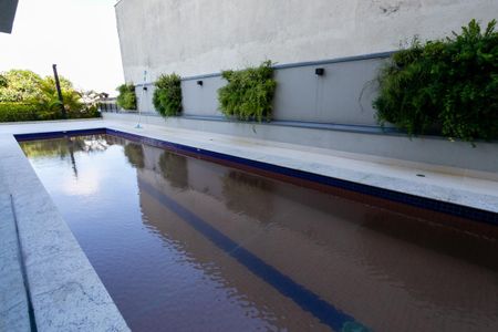 Studio para alugar com 63m², 1 quarto e 1 vaga Studio para alugar com 63m², 1 quarto e 1 vagaÁrea comum - Piscina