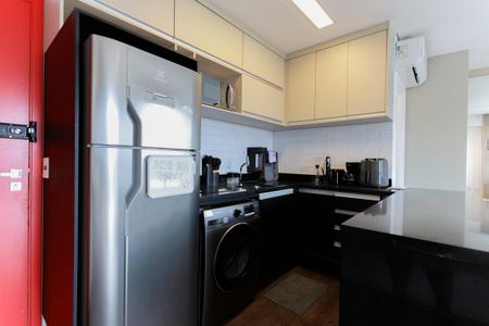 Studio para alugar com 63m², 1 quarto e 1 vaga Studio para alugar com 63m², 1 quarto e 1 vagaCozinha e área de serviço