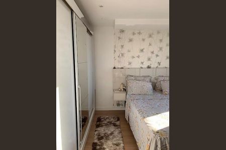 Apartamento à venda com 2 quartos, 52m² em Km 18, Osasco