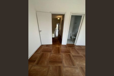 Casa à venda com 3 quartos, 142m² em  Alphaville, Santana de Parnaíba