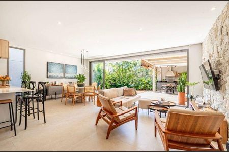 Casa à venda com 3 quartos, 200m² em Residencial Tambore III, Santana de Parnaíba