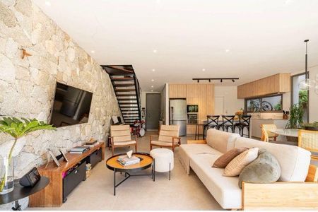 Casa à venda com 3 quartos, 200m² em Residencial Tambore III, Santana de Parnaíba